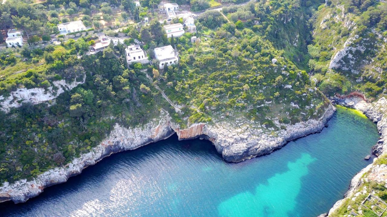 BLU SUITE COTTAGE SUL MARE e SWIMMING POOL Tricase Exterior foto