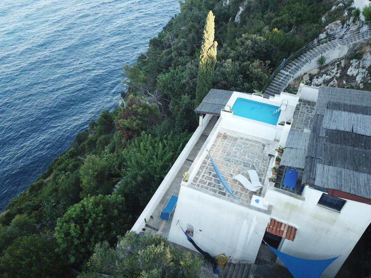 BLU SUITE COTTAGE SUL MARE e SWIMMING POOL Tricase Exterior foto