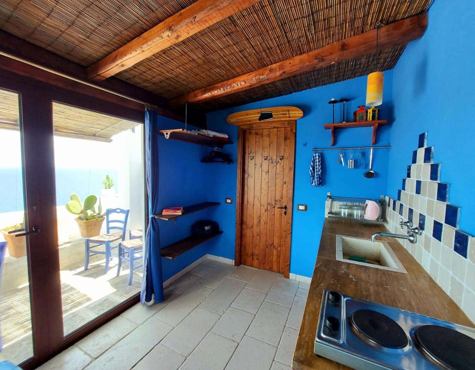 BLU SUITE COTTAGE SUL MARE e SWIMMING POOL Tricase Zimmer foto