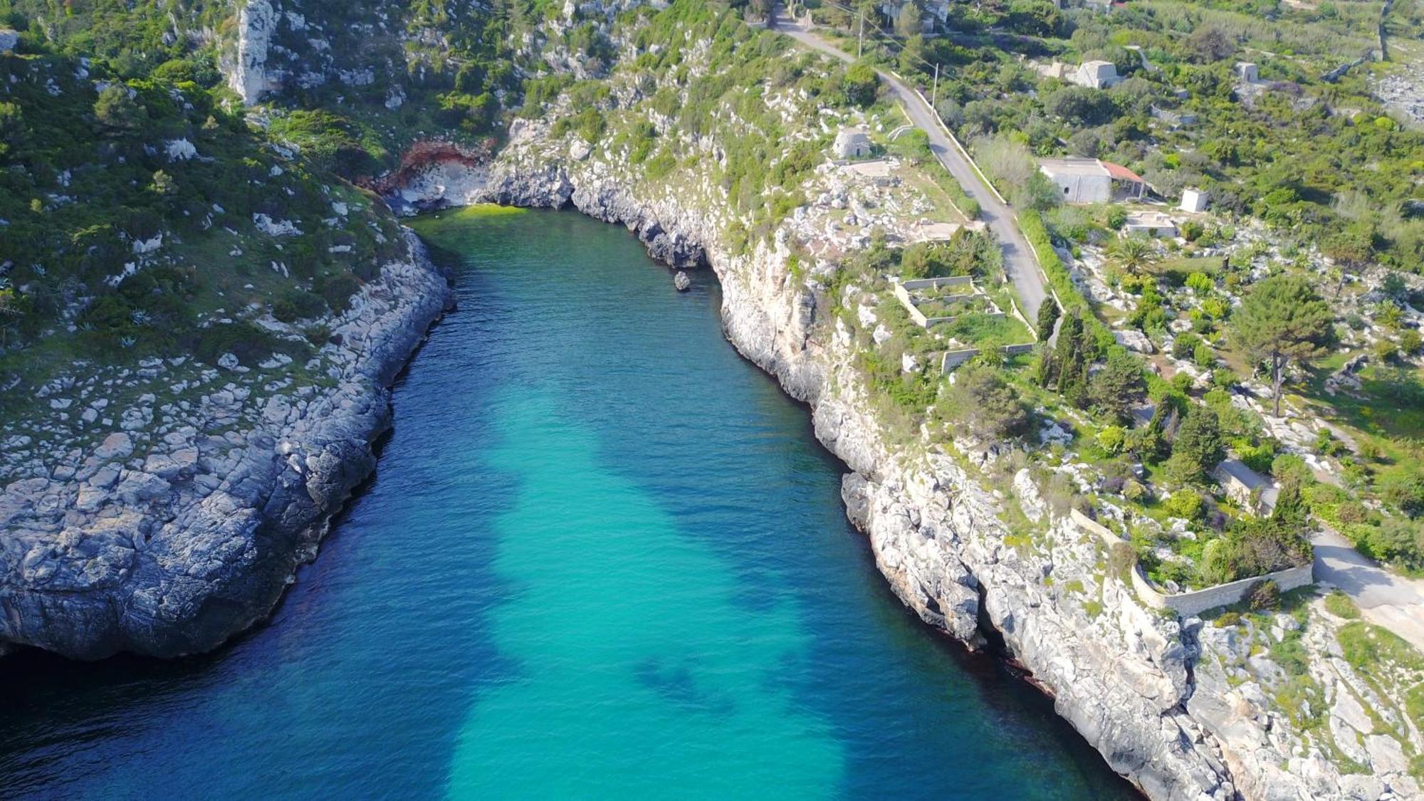 BLU SUITE COTTAGE SUL MARE e SWIMMING POOL Tricase Zimmer foto